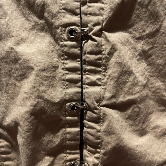 Corset style closures buttons beige button down blouse - Picture 2 of 7